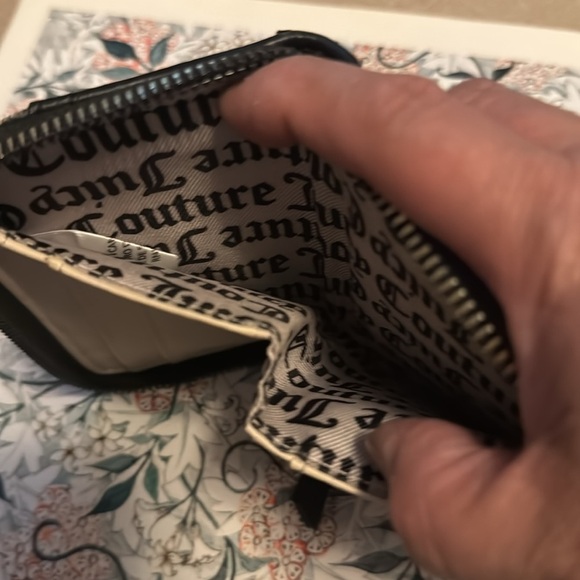 Y2K Juicy Couture NWT Wallet - Picture 5 of 5